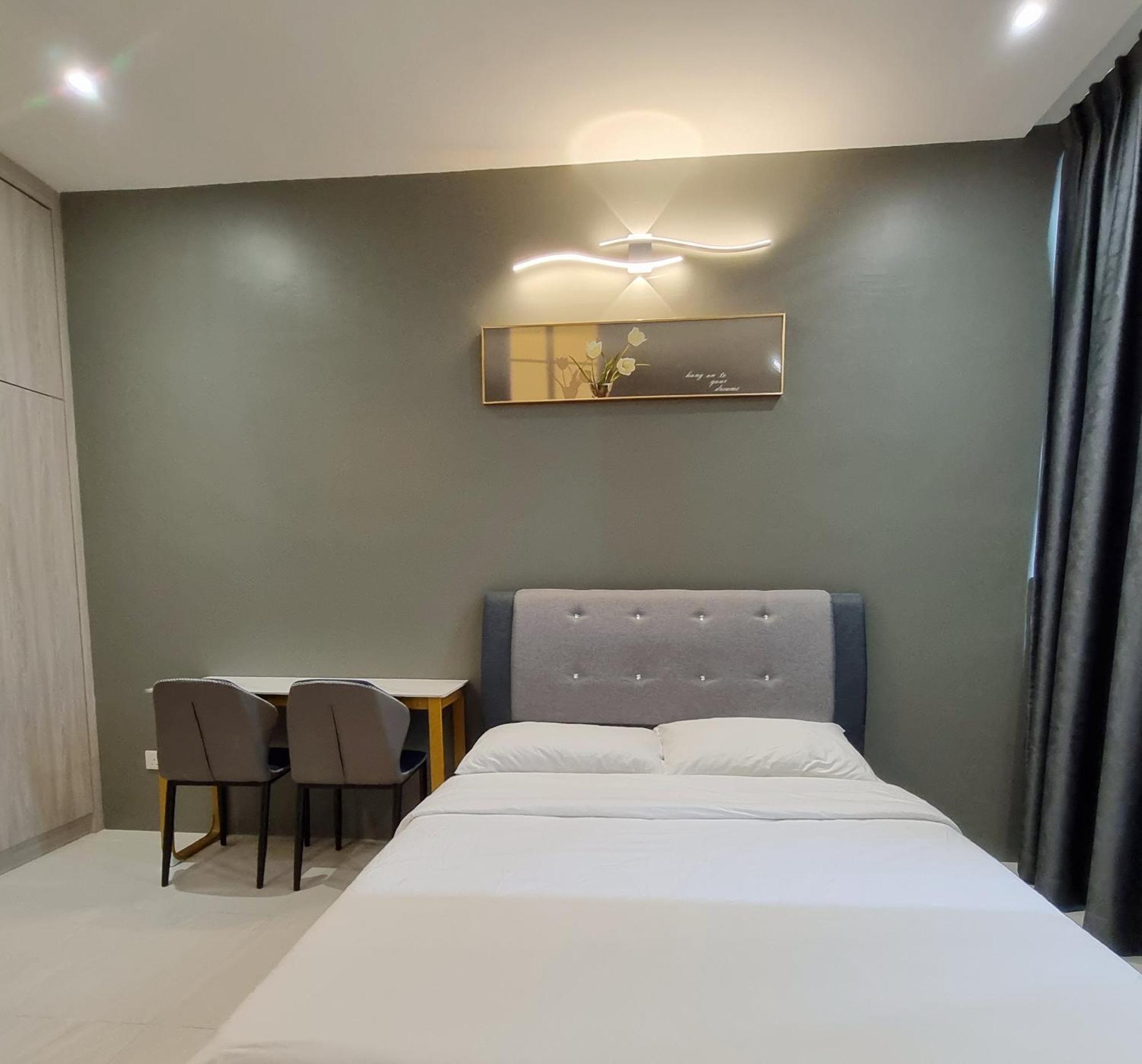 Simple @ Riverine Diamond Petanak Apartment *
